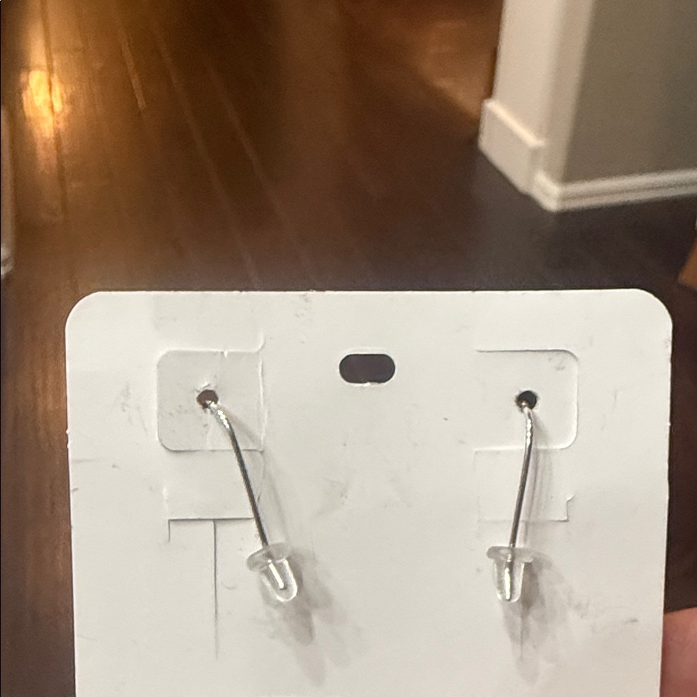 ♥️🆕 Brighton Twinkle Silver Triple Drop Earrings NWT - Picture 2 of 2